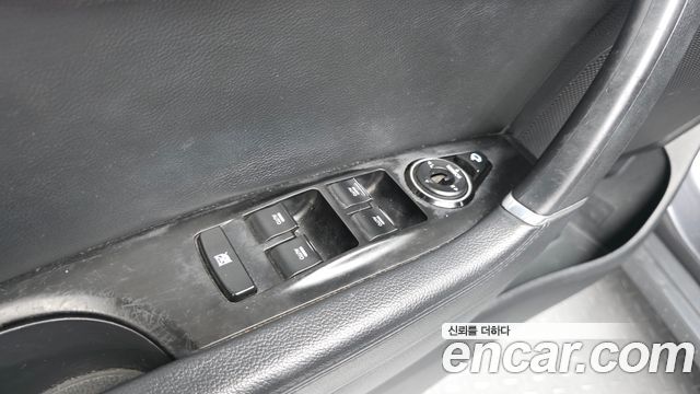 Hyundai i40 2012 — photo 30