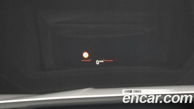 BMW 1-Series 2023 — photo 25