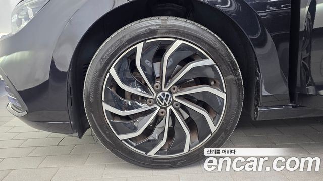 Volkswagen Golf 2022 — photo 5