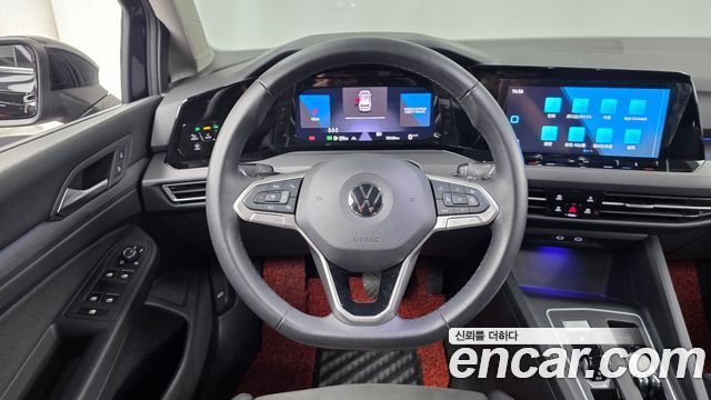 Volkswagen Golf 2022 — photo 19