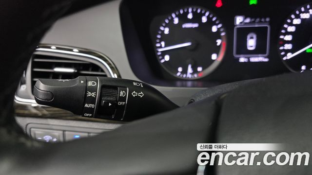 Hyundai Sonata 2016 — photo 14