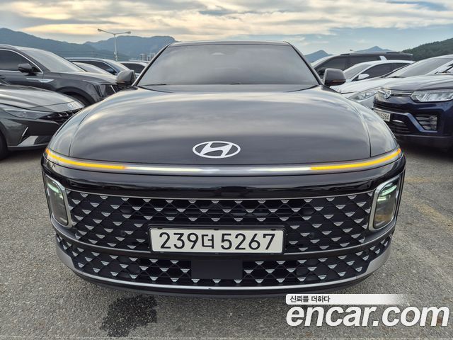 Hyundai Grandeur 2023 — photo 1