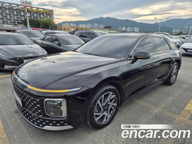 Hyundai Grandeur 2023 — photo 2