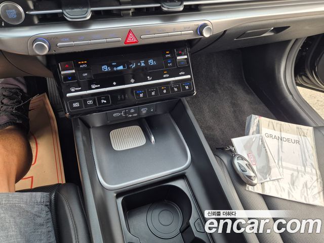 Hyundai Grandeur 2023 — photo 19