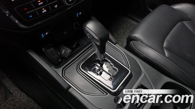 KG Mobility Rexton 2021 — photo 12