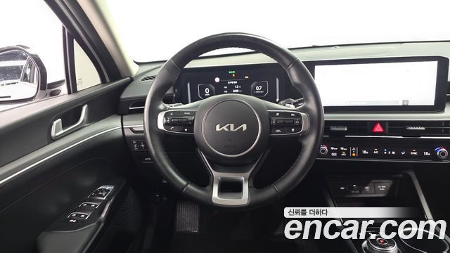 Kia K5 2024 — photo 12