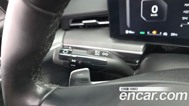 Kia K5 2024 — photo 17