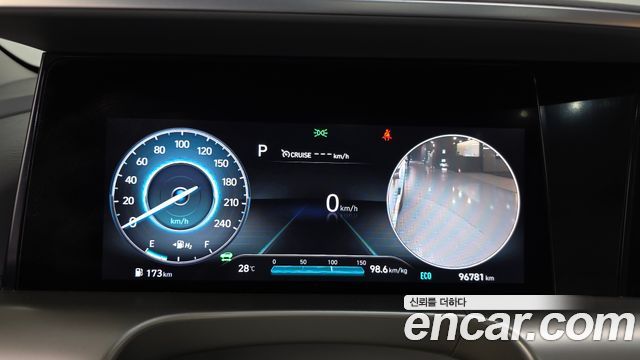 Hyundai Nexo 2023 — photo 11