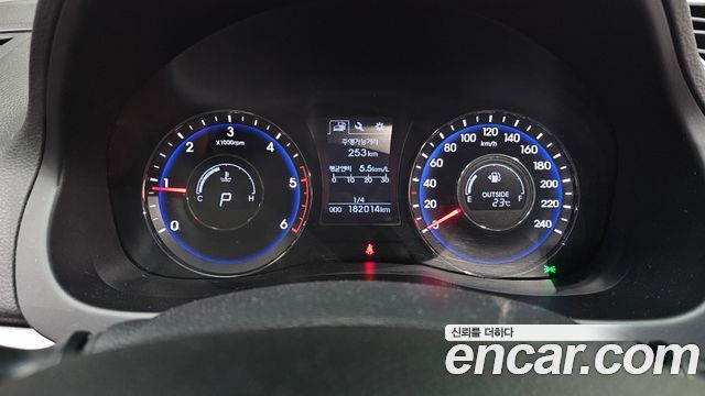 Hyundai i40 2016 — photo 8