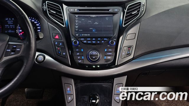 Hyundai i40 2016 — photo 16
