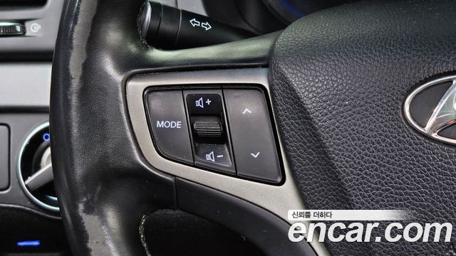 Hyundai i40 2016 — photo 17