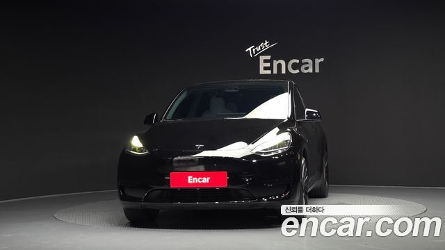 Tesla Model Y 2024 — photo 3