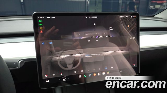 Tesla Model Y 2024 — photo 24