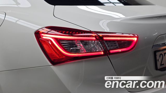 Maserati Ghibli 2020 — photo 9