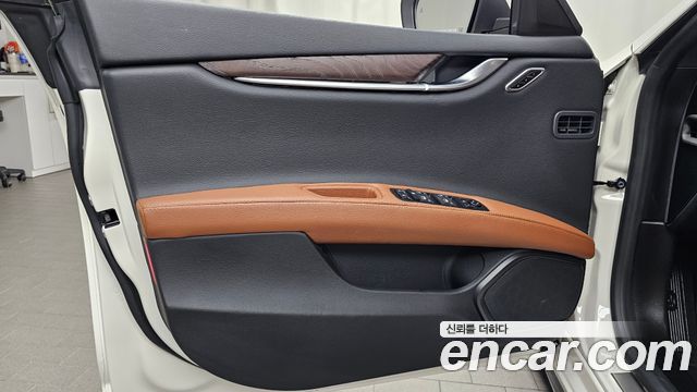 Maserati Ghibli 2020 — photo 14
