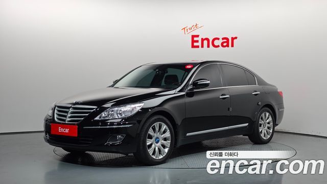 Hyundai Genesis 2011 — photo 1