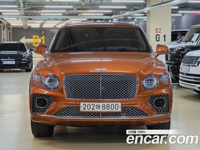 Bentley Bentayga 2023 — photo 2