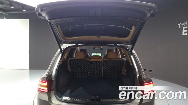 Genesis GV80 2020 — photo 23