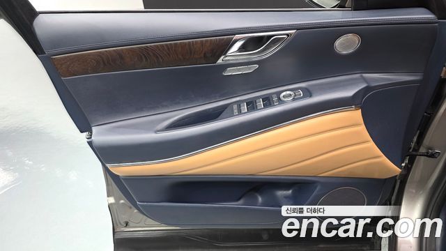 Genesis GV80 2020 — photo 14