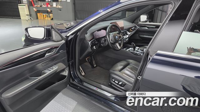 BMW Gran Turismo 2021 — photo 13