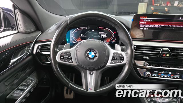 BMW Gran Turismo 2021 — photo 18