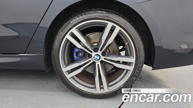 BMW Gran Turismo 2021 — photo 7