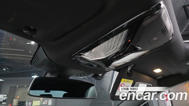 BMW Gran Turismo 2021 — photo 27