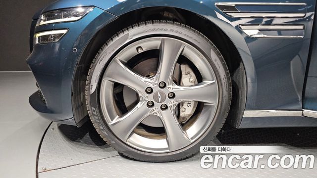 Genesis G80 2022 — photo 5