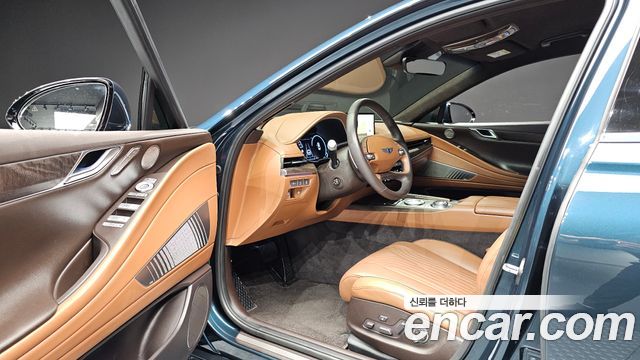 Genesis G80 2022 — photo 13