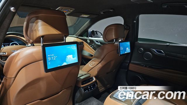 Genesis G80 2022 — photo 33