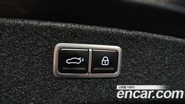 Genesis G80 2022 — photo 37