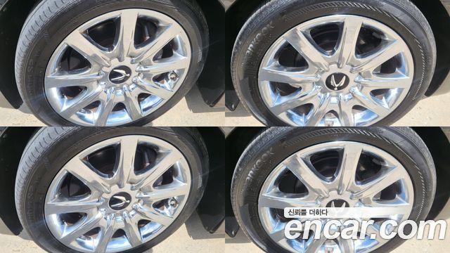 Hyundai Equus 2012 — photo 10