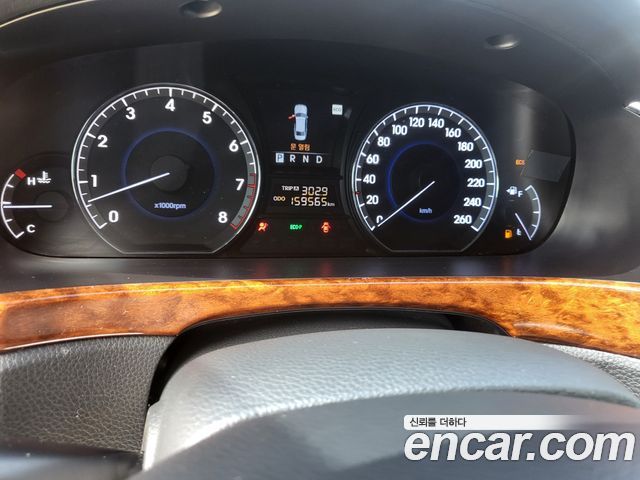 Hyundai Equus 2012 — photo 11