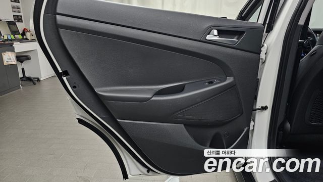 Hyundai Tucson 2016 — photo 15
