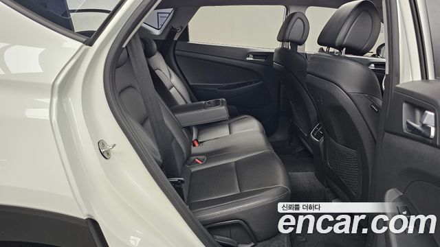 Hyundai Tucson 2016 — photo 16