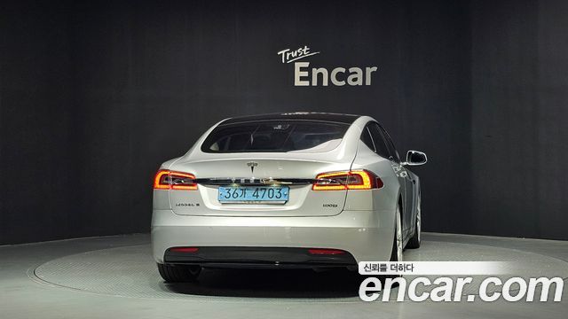 Tesla Model S 2017 — photo 4