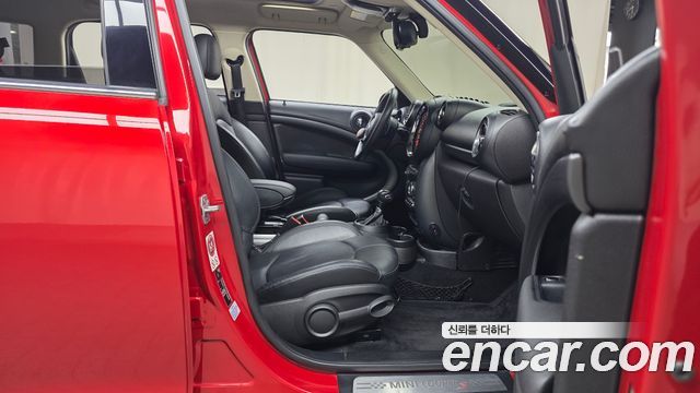 Mini Countryman 2015 — photo 16