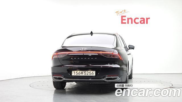 Hyundai Grandeur 2023 — photo 4