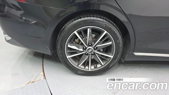 Hyundai Grandeur 2023 — photo 5