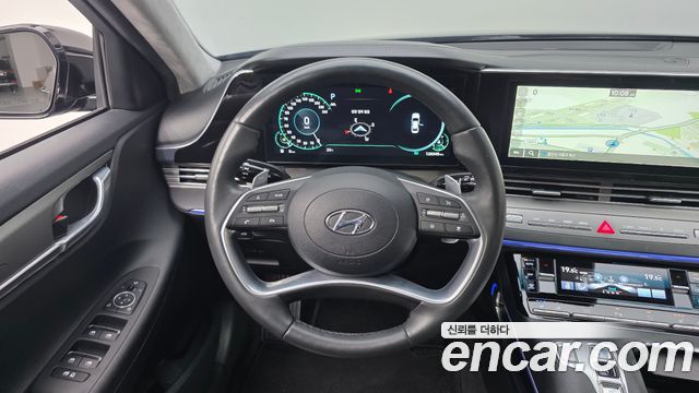 Hyundai Grandeur 2023 — photo 13
