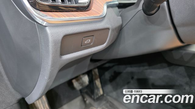 Volvo V60 2023 — photo 25