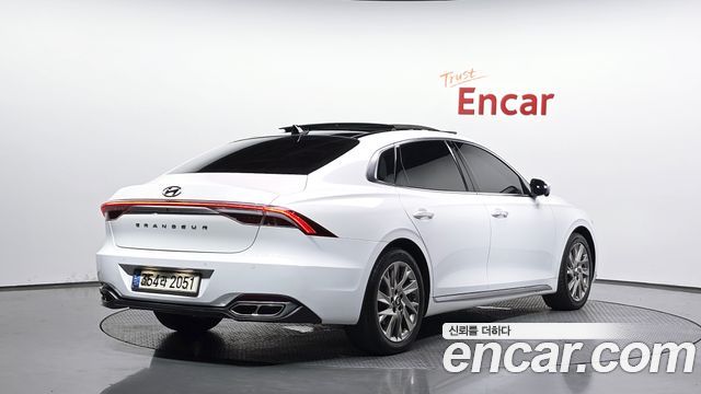 Hyundai Grandeur 2021 — photo 2