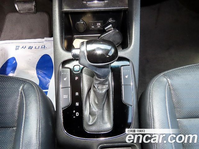 Kia K3 2016 — photo 10