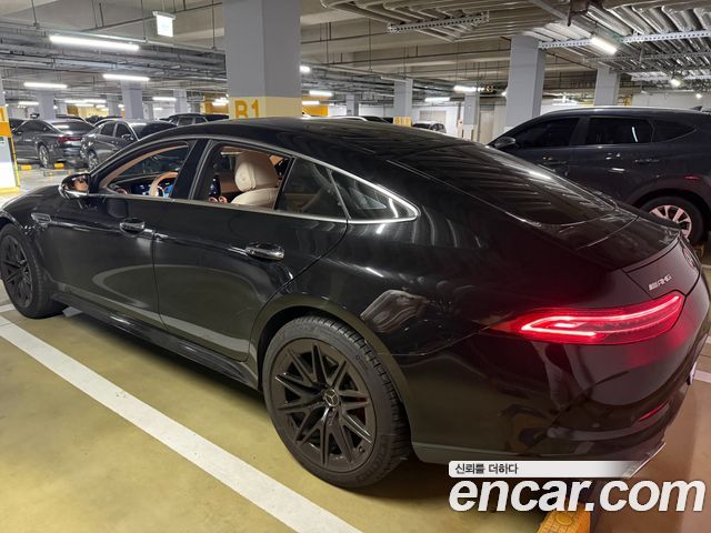 Mercedes-Benz AMG GT 2022 — photo 3