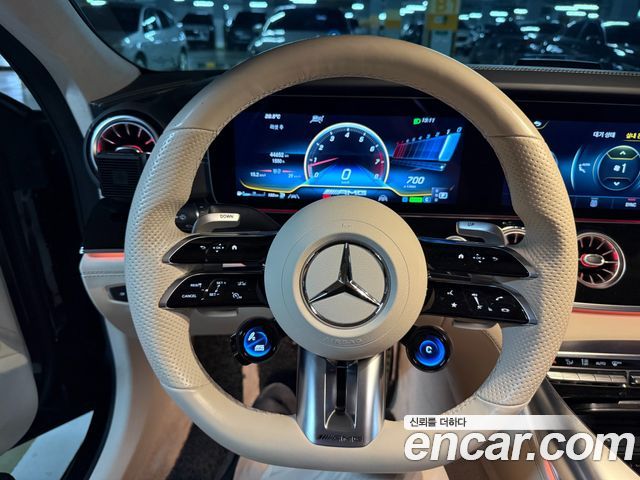 Mercedes-Benz AMG GT 2022 — photo 6