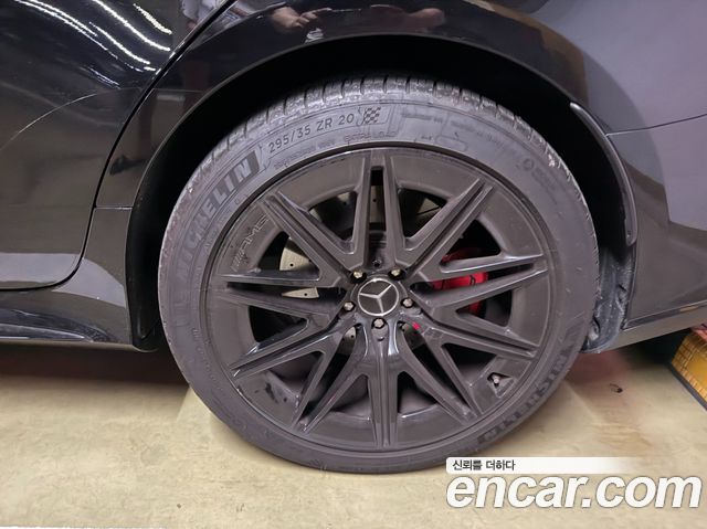 Mercedes-Benz AMG GT 2022 — photo 9