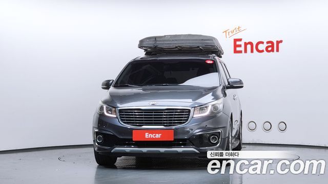 Kia Canival 2015 — photo 3