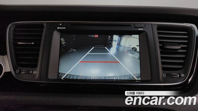 Kia Canival 2015 — photo 15