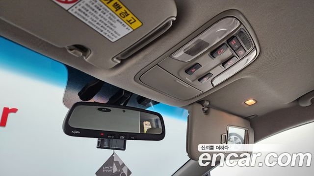 Kia Canival 2015 — photo 16