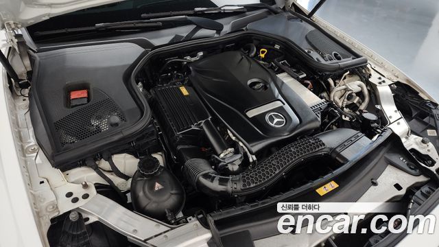 Mercedes-Benz E-Class 2017 — photo 6